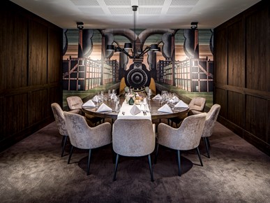 Uitgeserveerd diner Uitgeserveerd diner