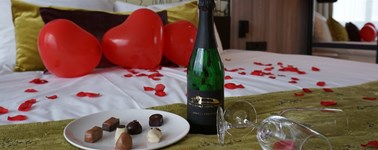 Hotel Tilburg - Valentijn! Hotel Tilburg - Valentijn!