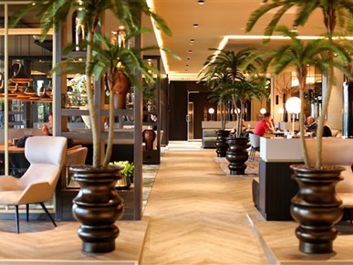 Hotelbar & Lobby
