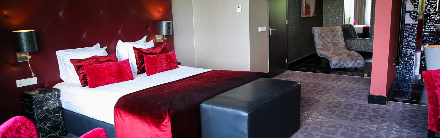 Royal Suite Rouge - Hotel Almere