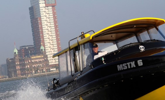 WATER TAXI
