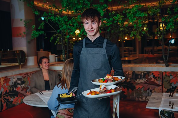 Medewerker bediening (weekend) Medewerker bediening (weekend)