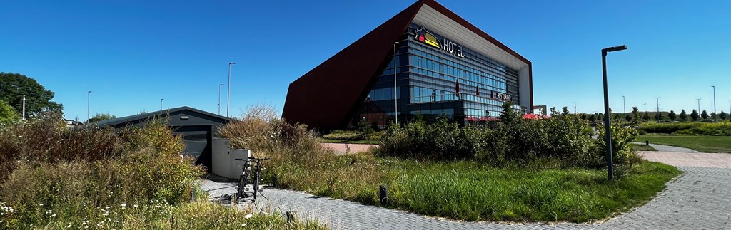 Zowel open als afgesloten fietsenstalling