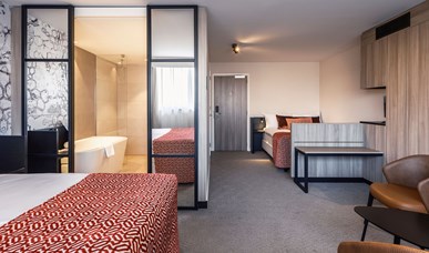 Deluxe Quadruple Room