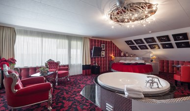 Hollywood Suite Hollywood Suite
